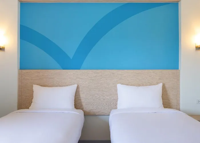 Standard Twin Room